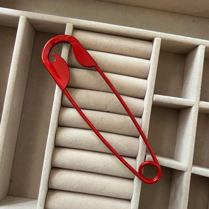 Viral Safety Pin Hair Clip