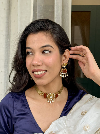 Malika Antique Kundan Necklace Set