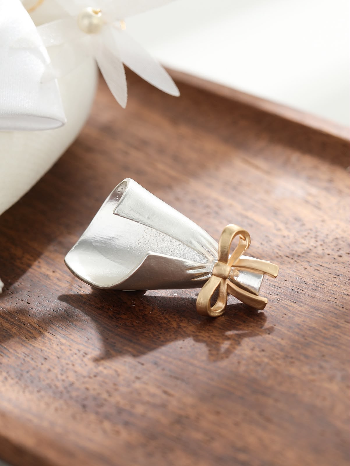 Mini Flower Holder Brooch