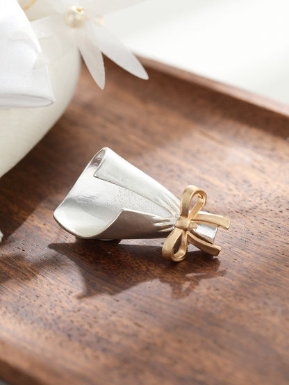 Mini Flower Holder Brooch