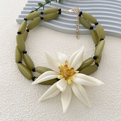 Tropical Green Flower Detailed Handmade Beaded Neckpiece