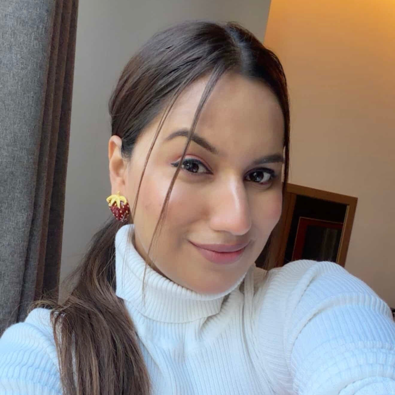 Strawberry Metal Studs