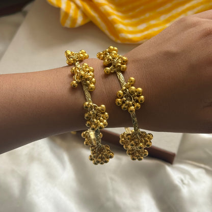 Ghungroo Gold Bangles (Set of 2)