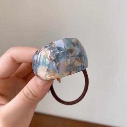 Gloss Loop Acrylic Hair Tie