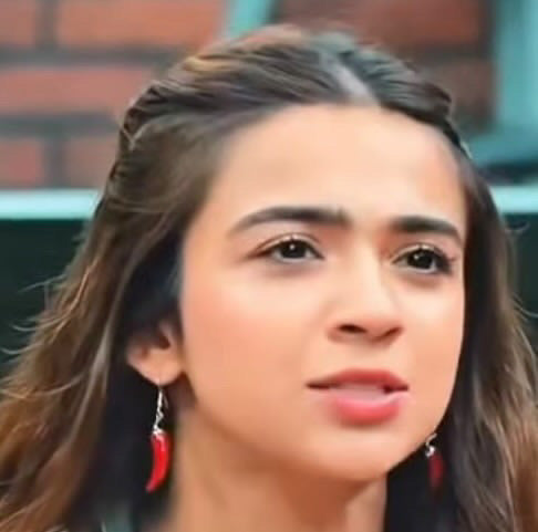 Mirchi Metal Earrings