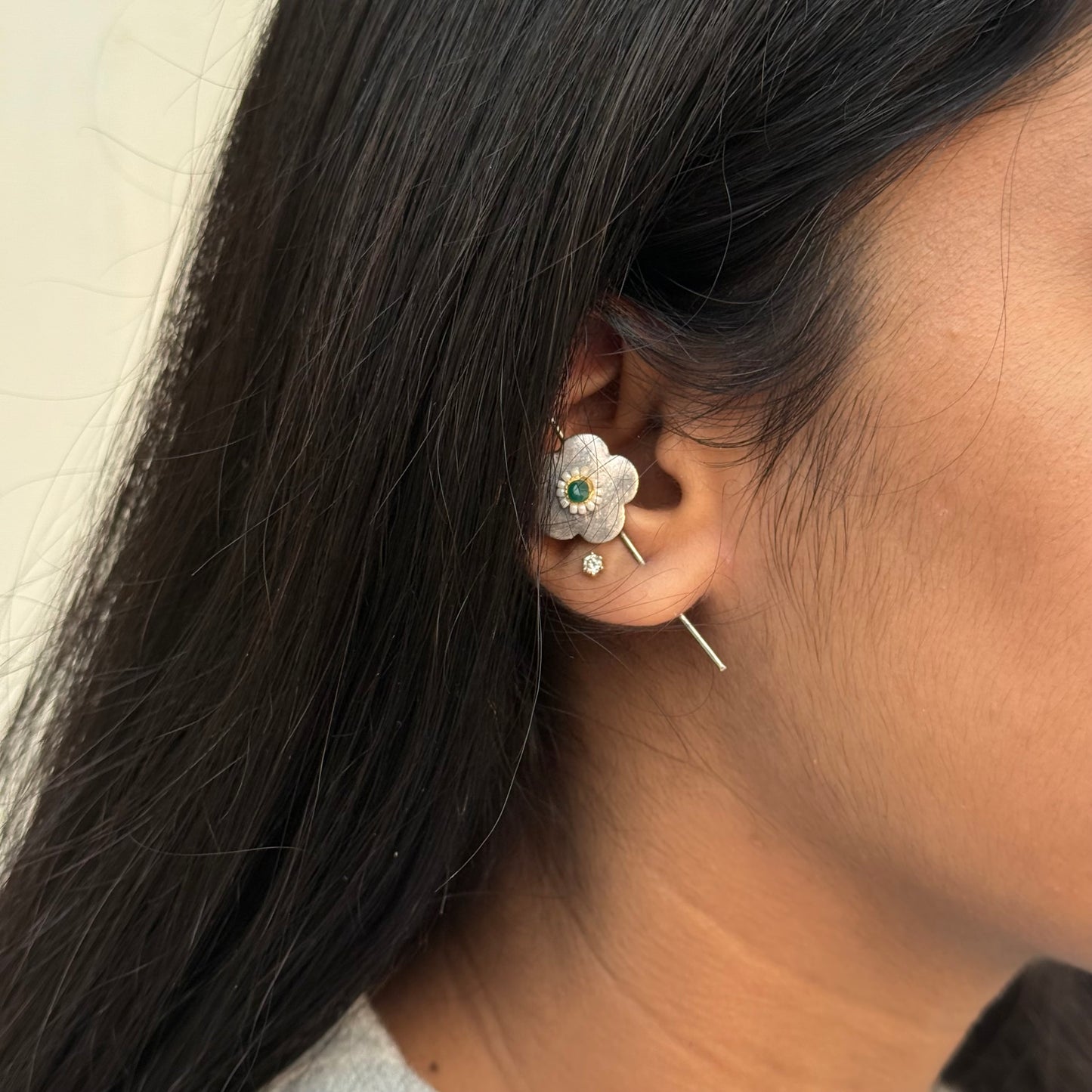 Gajra Floral Silver Earcuff