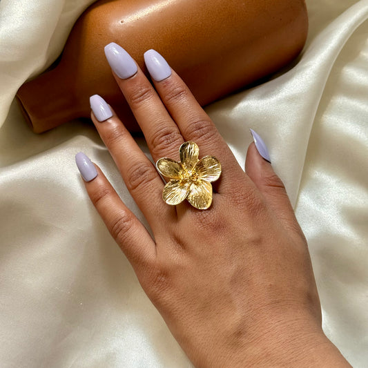 Flora Statement Flower Gold Ring