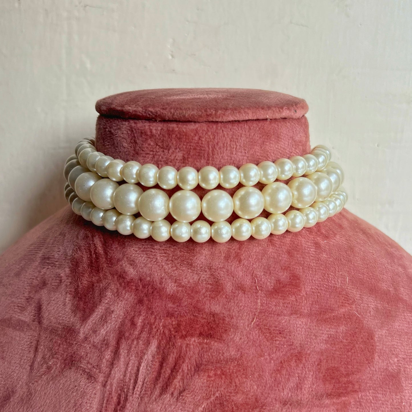 Pearl three layered Choker