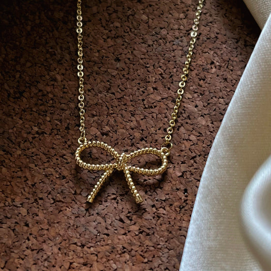 Dainty Bow Gold Neckpiece