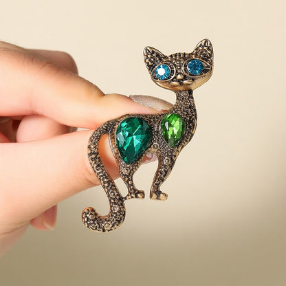 Emerald Cat Brooch