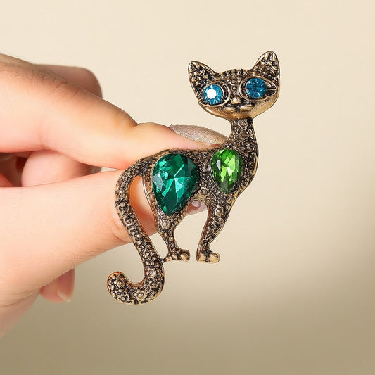 Emerald Cat Brooch