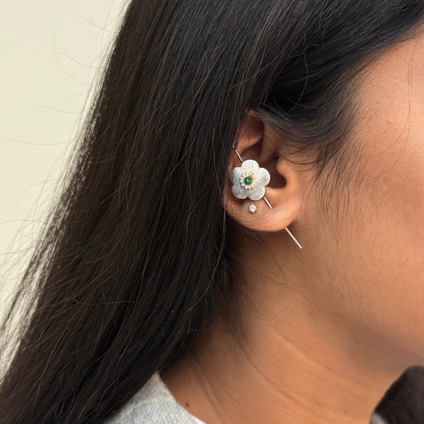 Gajra Floral Silver Earcuff
