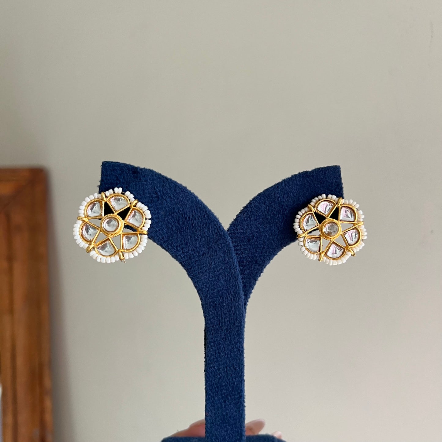 Floral Kundan Studs