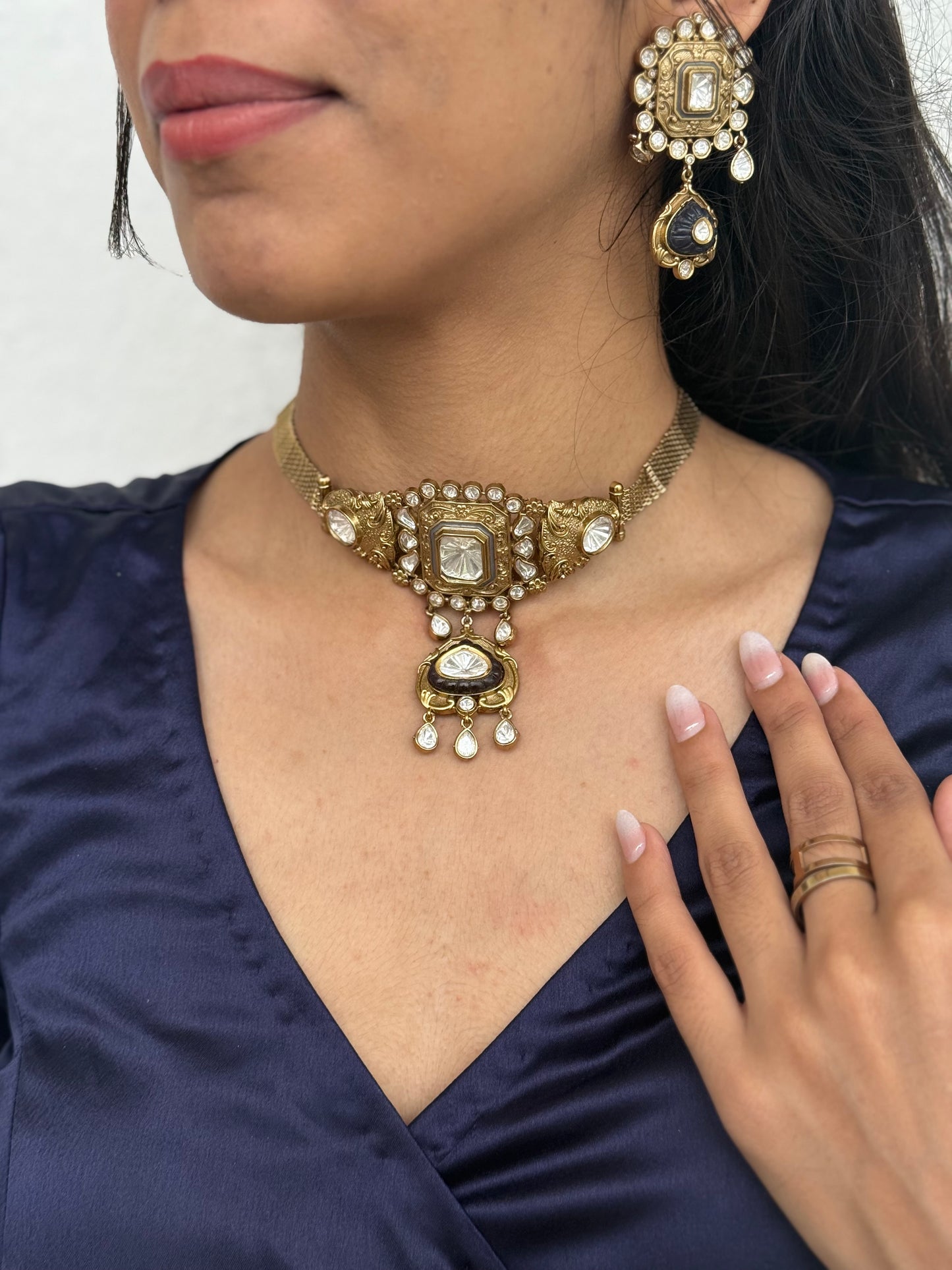 Shabnam Kundan Choker Set