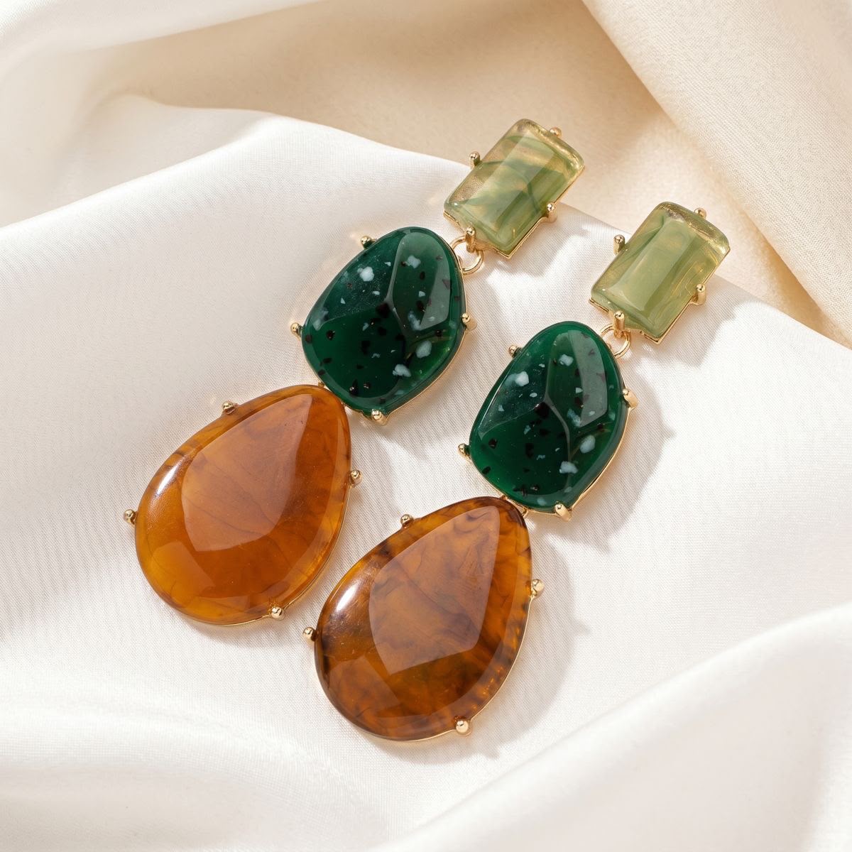 Terra Luxe Drop Earrings