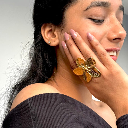 Wild Flower Gold Ring