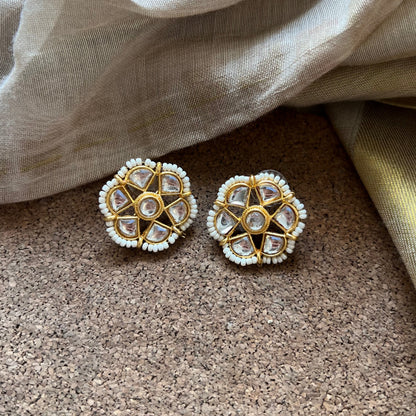 Floral Kundan Studs