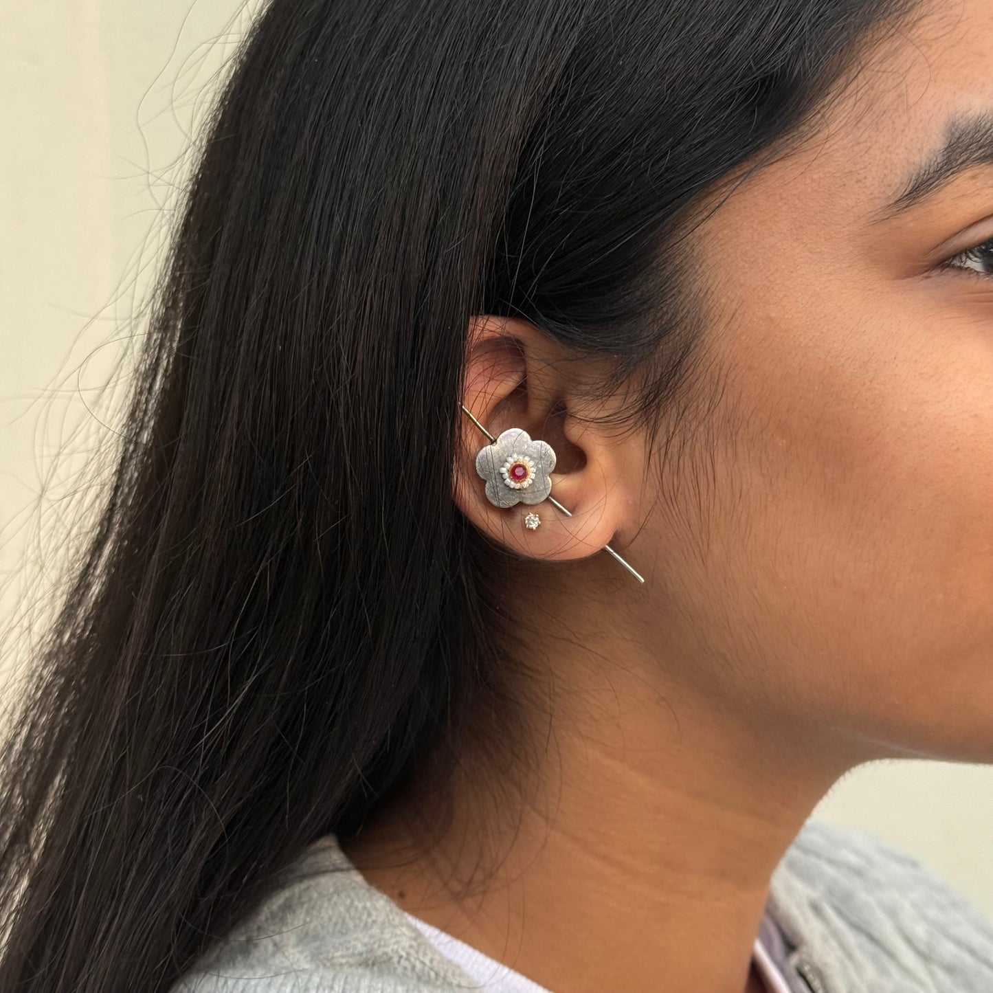 Gajra Floral Silver Earcuff