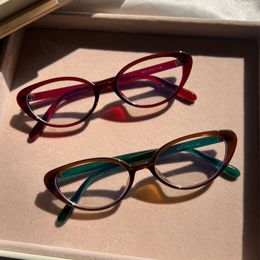 Cat-Eye Frame