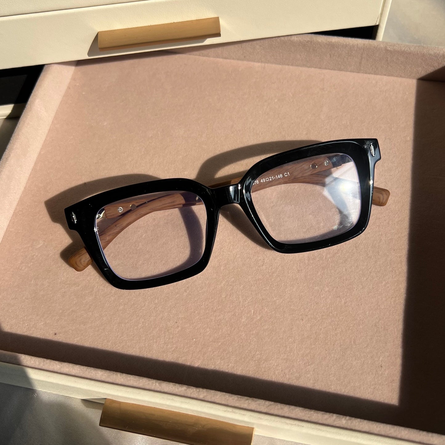 Urban Woodcraft Unisex Frame