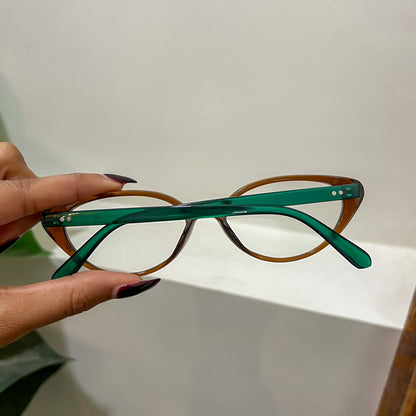 Cat-Eye Frame