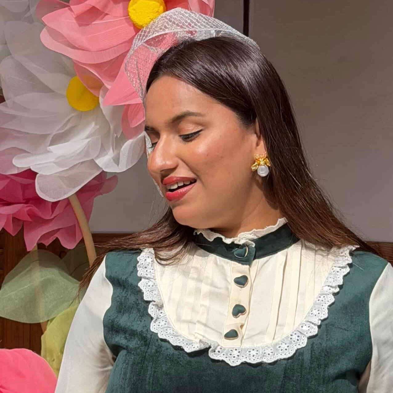 Little Bee Pearl Metal Earring PRE ORDER