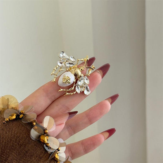 Queen Bee Statement Ring