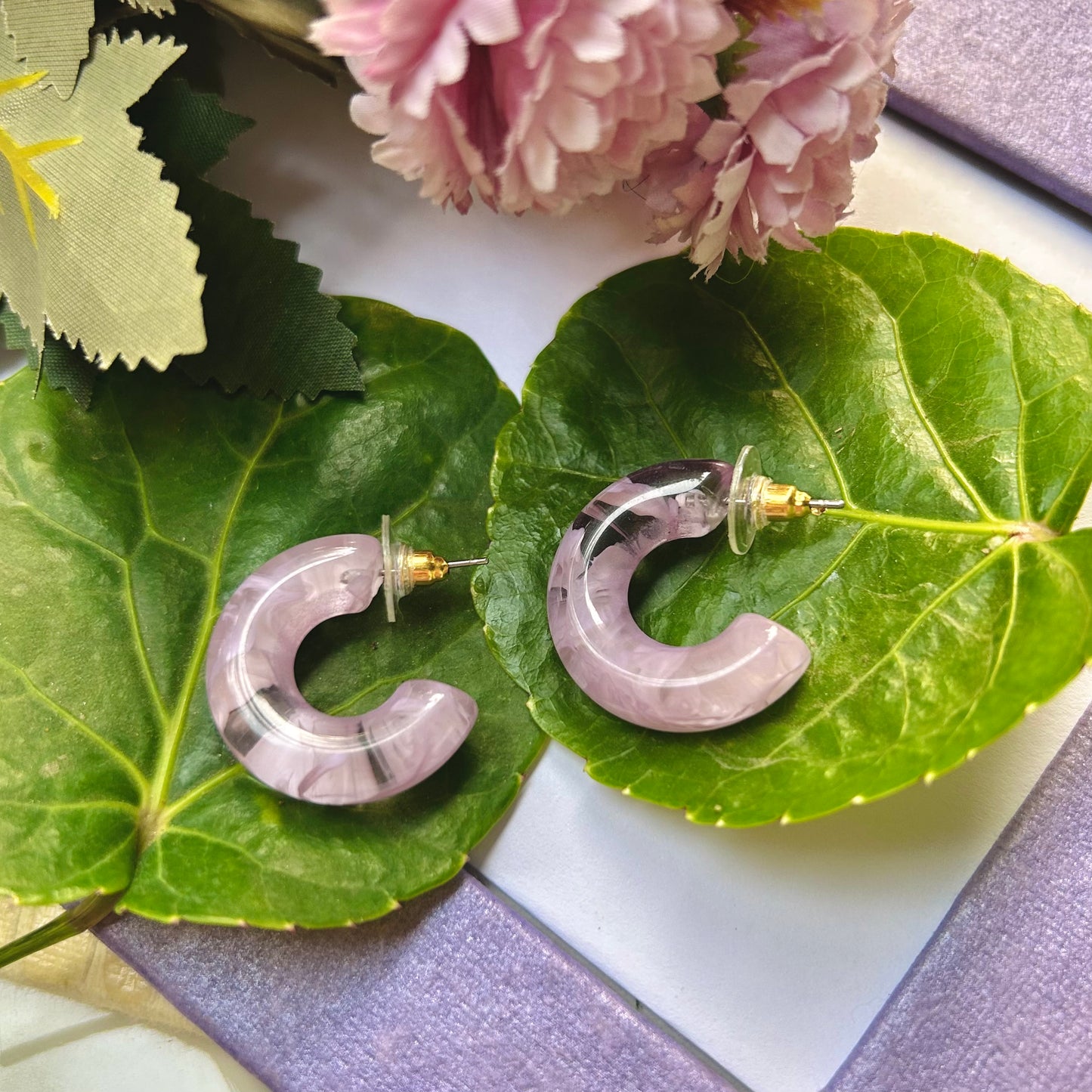 Pretty please Lilac Resin Earrings