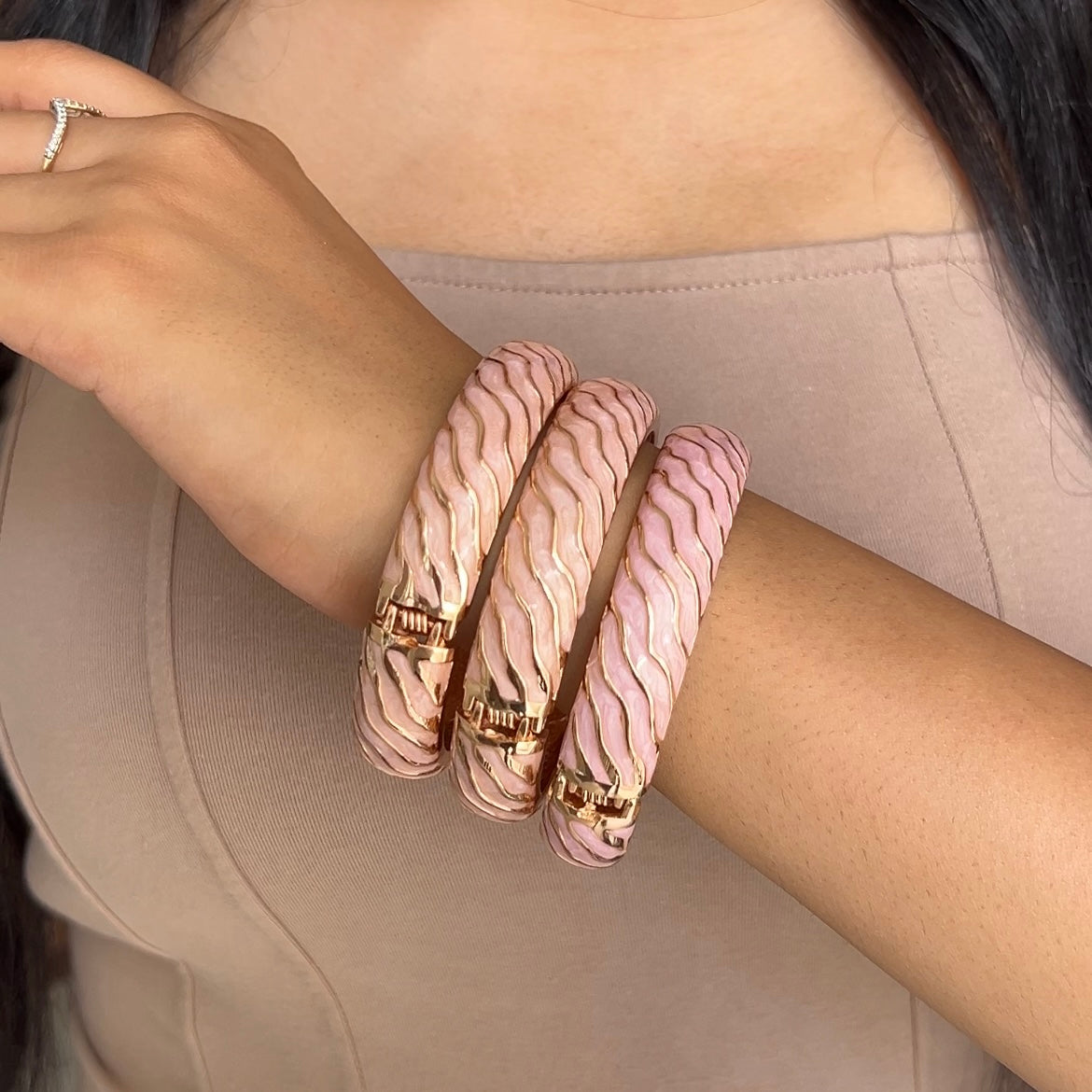 Pink Luxe Wave Single Bangle