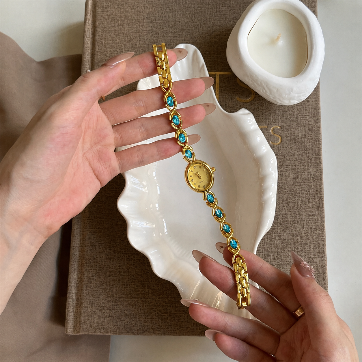 Gold Turquoise Detailing Watch
