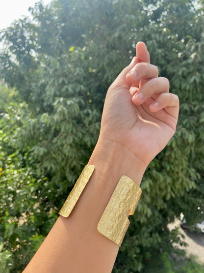 Amari Handmade Brass Cuff