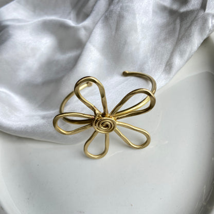 Flora Handmade Brass Cuff