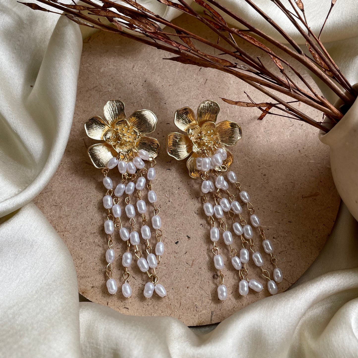 Floral Affair Pearl Earrings