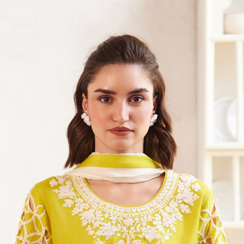 Waheeda White Studs