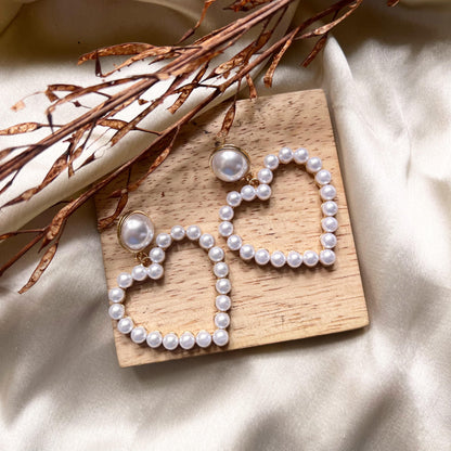 Lover Pearl Earrings