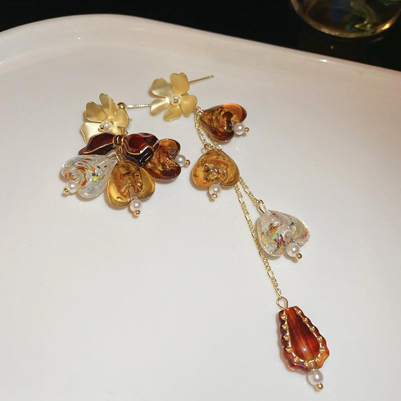 Mismatched Golden Bloom Drop Earrings