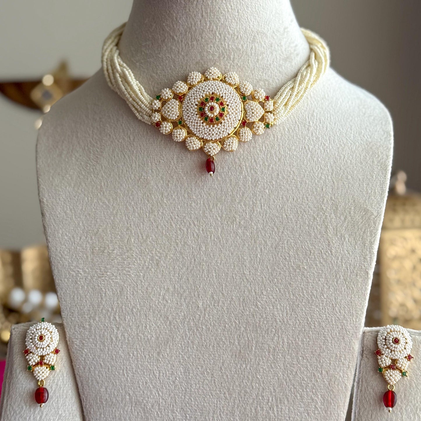 Kohinoor Handmade Pearl Set
