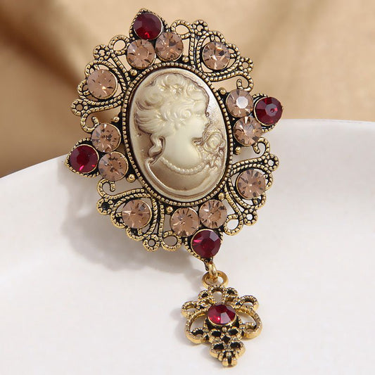 Victorian Belle Brooch