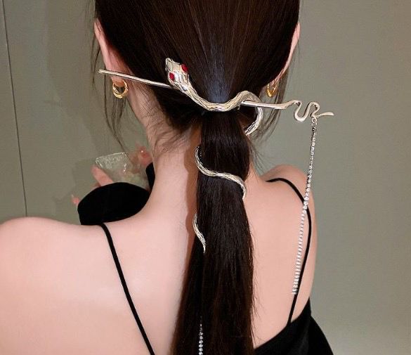 Silver Serpent Hairpin