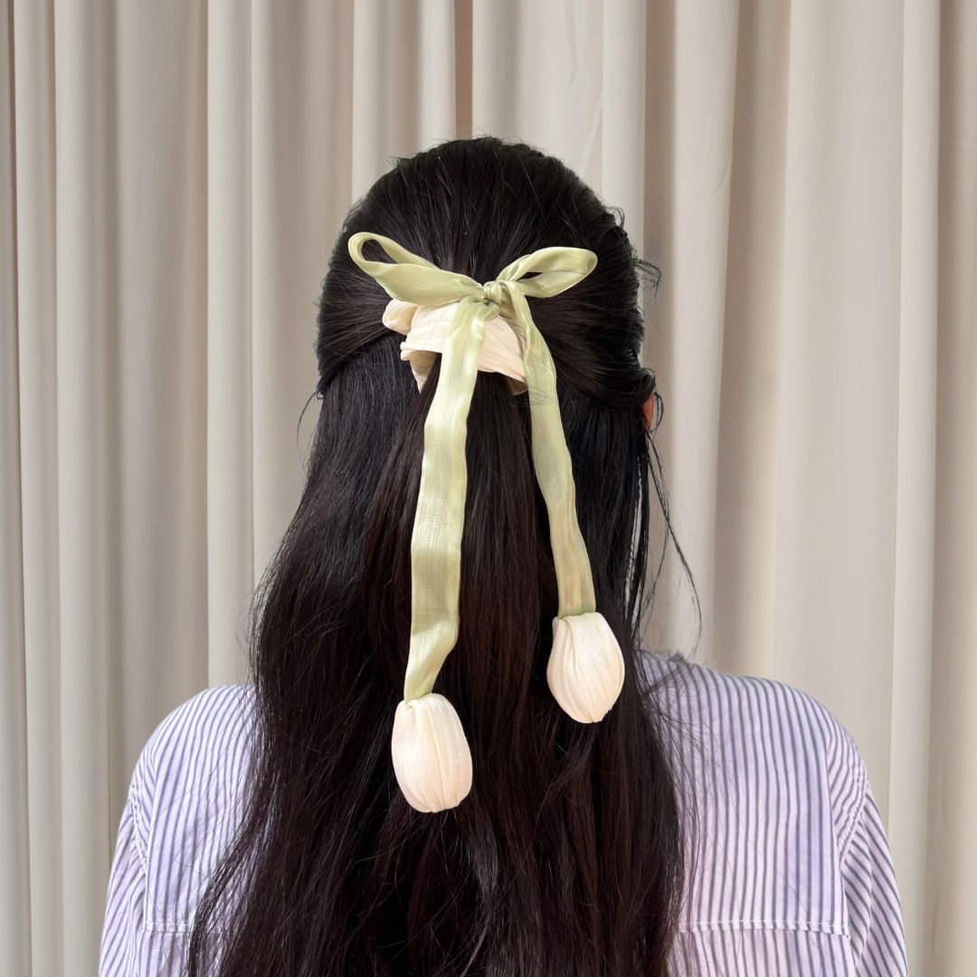 Tulip Twist Scrunchie