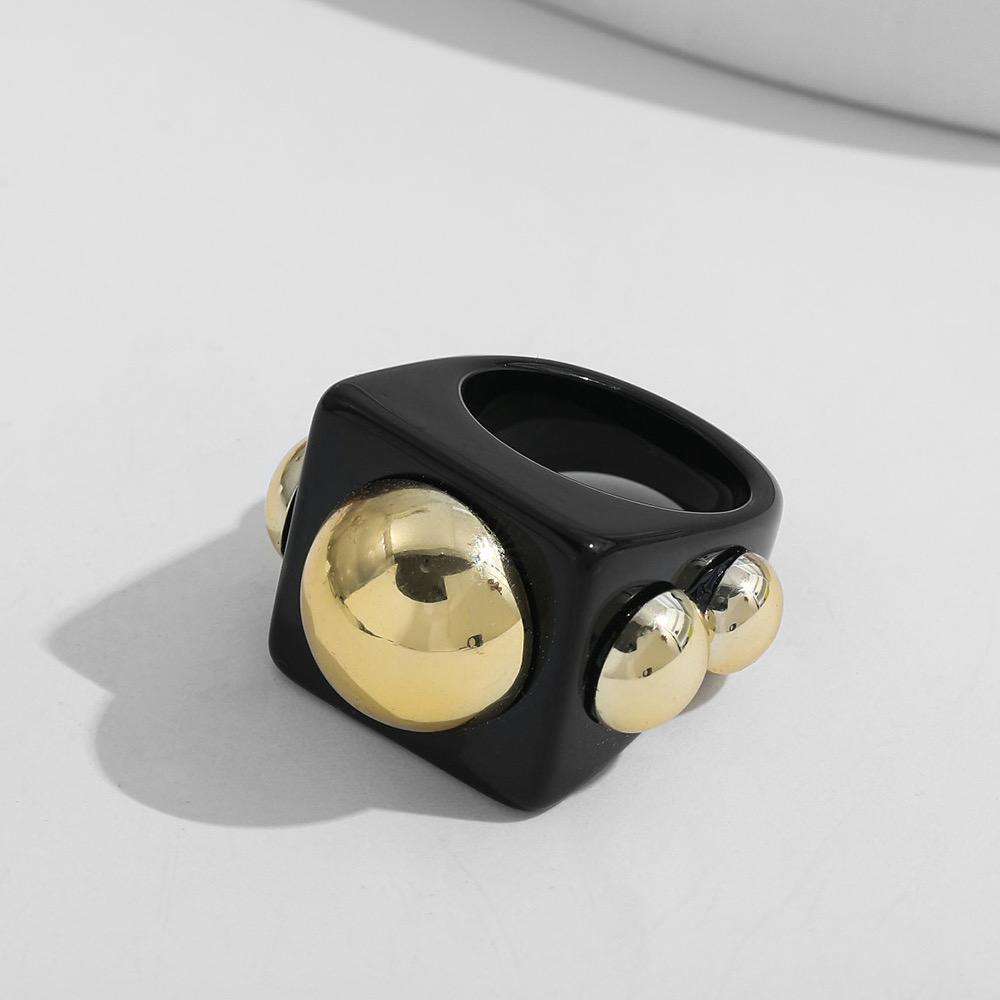Colour Pop Resin Chunkey Ring