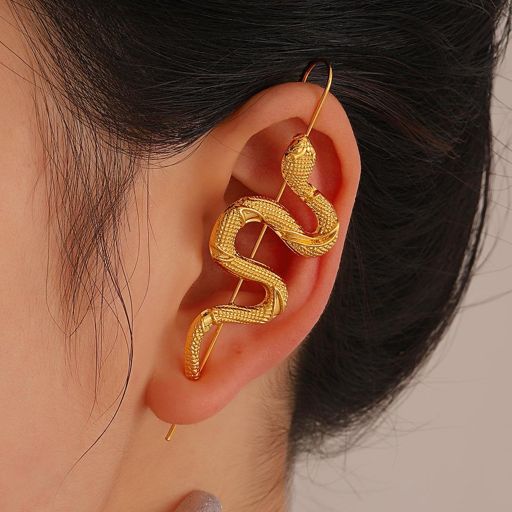 Serpent Spell Earcuff