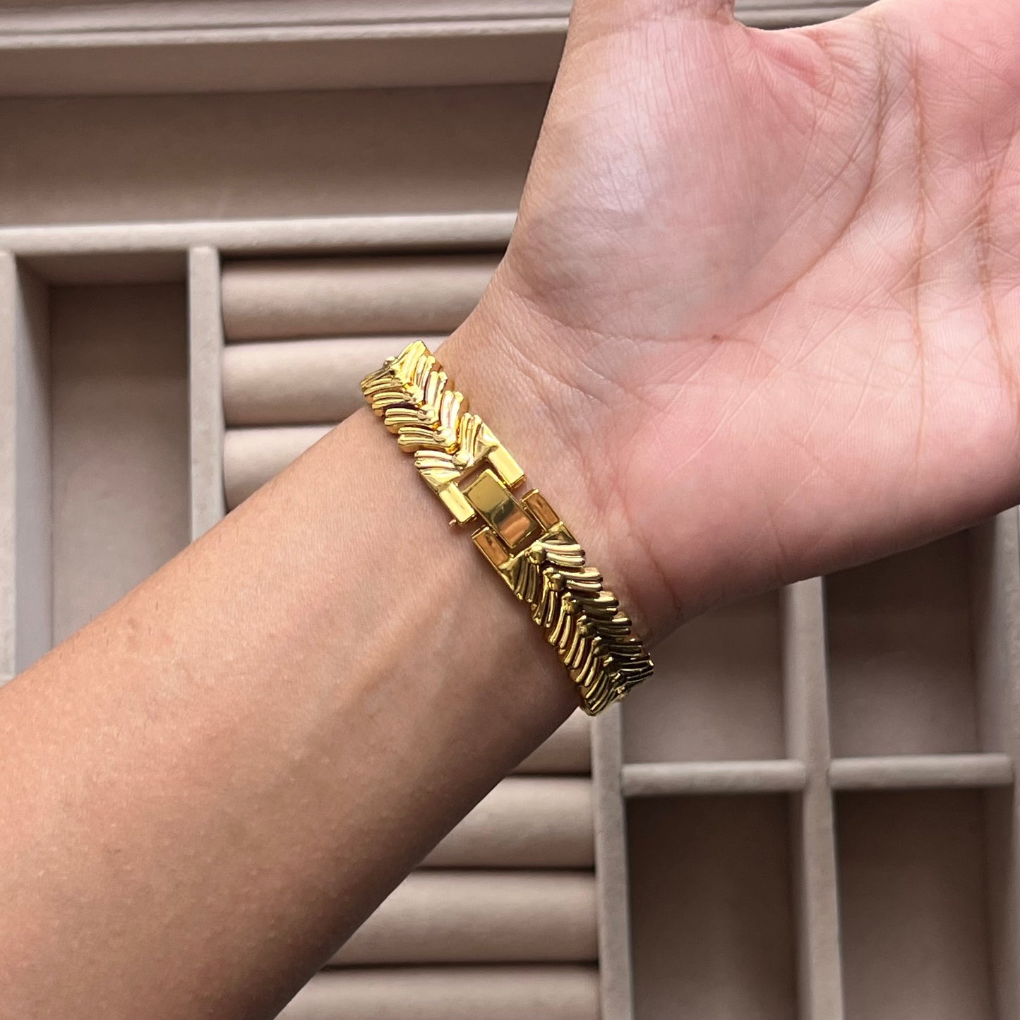 Golden Hour Watch