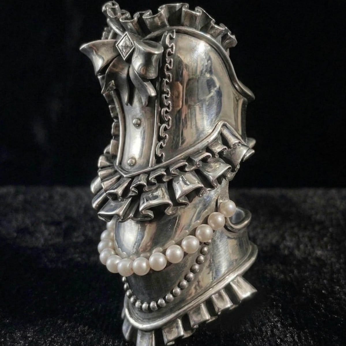 Gothic Belle Corset Ring